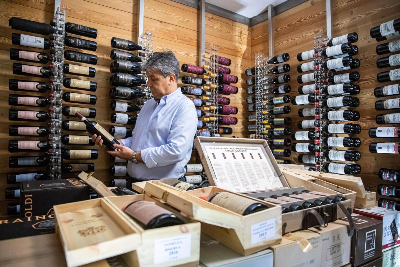 Wine Hotel Retici Balzi Poggiridenti Luaran gambar