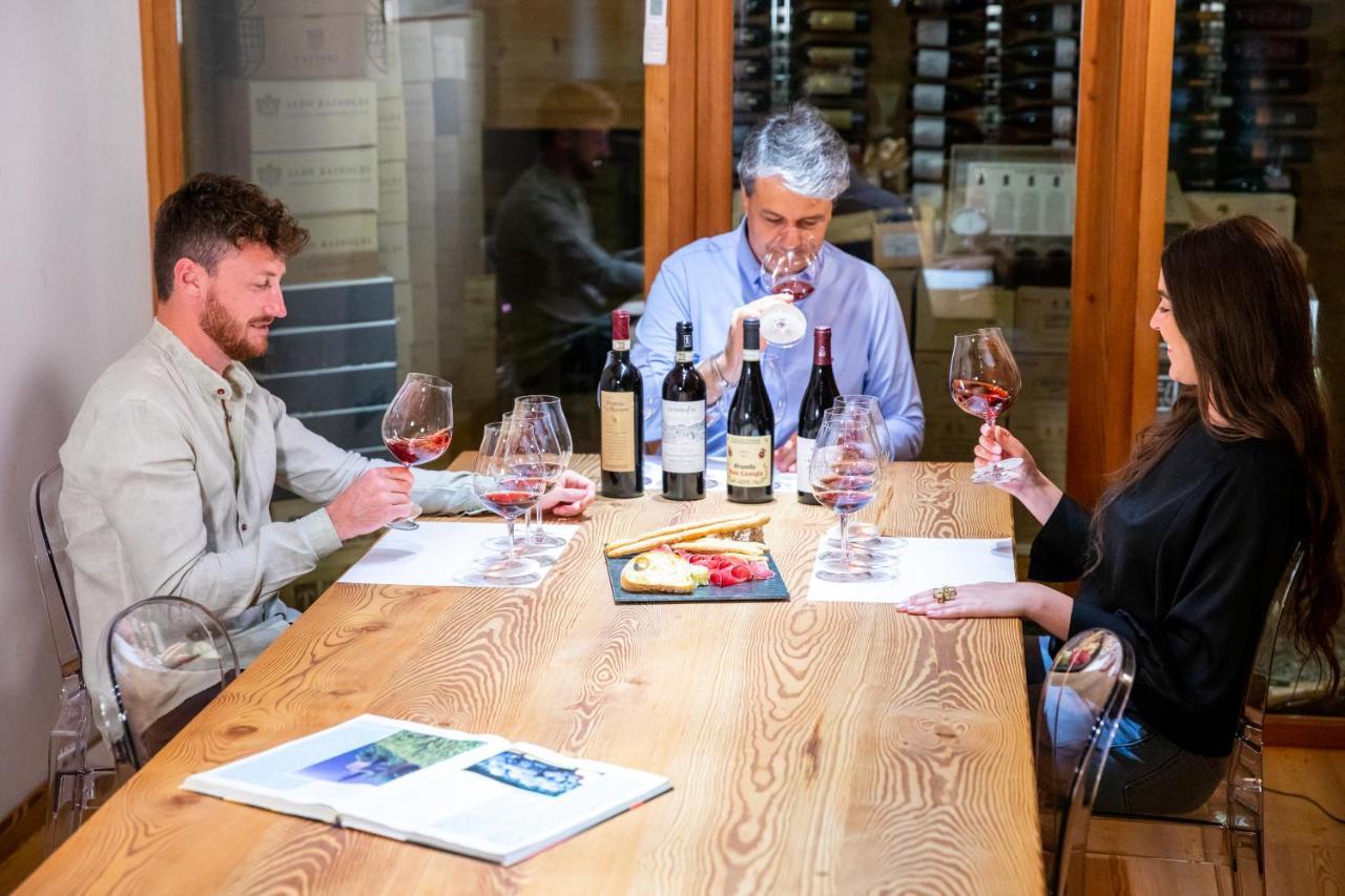 Wine Hotel Retici Balzi Poggiridenti Luaran gambar